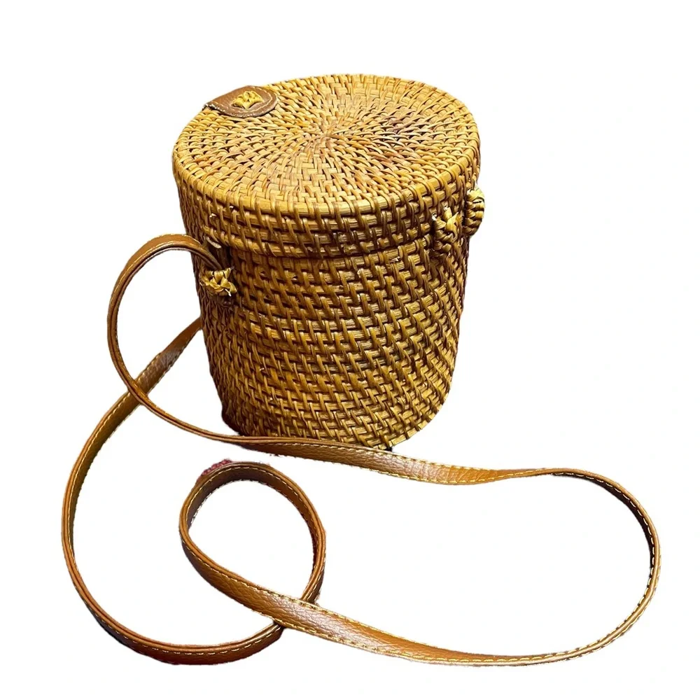 Expressions NYC | Basket Weave Purse